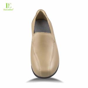 Diacomfort <span class=keywords><strong>Chaussures</strong></span> <span class=keywords><strong>de</strong></span> <span class=keywords><strong>sécurité</strong></span> <span class=keywords><strong>orthopédiques</strong></span> pour femmes avec <span class=keywords><strong>semelles</strong></span> d'hiver en cuir imperméable pour le soutien <span class=keywords><strong>de</strong></span> la voûte plantaire supérieure-Tissu en caoutchouc EVA - Product Image 6