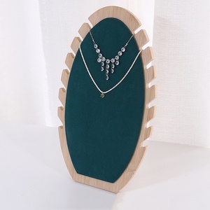Exhibidores de Joyería de Cuero, Soporte para Collares, Exhibidores para Anillos y Pendientes - Product Image 4
