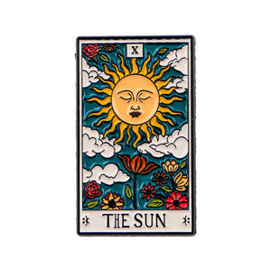 Broche Rectangular Personalizado con Diseño de Tarot del Sol, Insignia de Dibujos Animados Pintados, Accesorio Creativo para Bolsos, Medalla para Ropa - Product Image 5