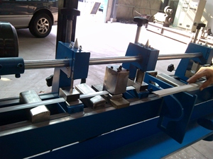 Machine à poinçonner automatique, stores vénitiens en aluminium de 15 mm 25 mm 35mm <span class=keywords><strong>50mm</strong></span>, expédition à grande vitesse - Product Image 4