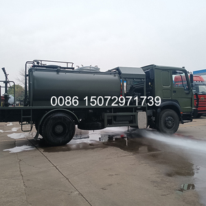 2025 HOWO xe tải trình duyệt nước đa chức năng với hệ thống phun nước nhiên liệu diesel 4x2 bánh xe để làm sạch đường rắc - Product Image 3