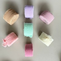 Ruban en Soie Mousseline de Luxe 30mm Fait Main avec Franges et Bords Effilochés, Idéal pour Emballage Floral, Décoration de Boîtes Cadeaux et Décoration de Mariage