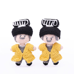 Poupée au crochet faite à la main Oncle Ying, cadeau créatif, pendentif de voiture, ornement, porte-clés, hommage au prêtre taoïste, poupée en fil fini. - Product Image 2