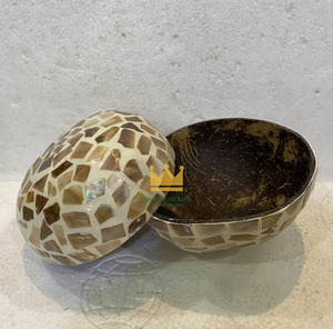 Bulk Supply Mother of Pearl <b>Coconut</b> <b>Shell</b> Bowls Artisanal Handmade Lacquer Bowls for Spa Wellness and Gift Shops - Product Image 5