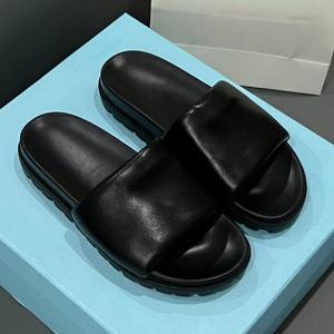 Chaussures de créateur de haute qualité pour hommes, pantoufles plates décontractées pour hommes et femmes, chaussures de luxe en cuir pour la plage et la marche en extérieur - Product Image 2