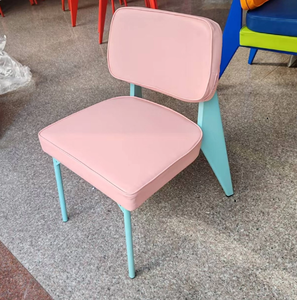 Ensemble table basse et chaise Memphis Princess rose, style italien, dossier rétro, design de luxe, tendance influenceur - Product Image 6