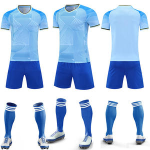 Custom voetbaltenue voor heren, 100% polyester, hittetransfer bedrukt, opstaande kraag, effen patroon, sneldrogend, ademend - Product Image 4