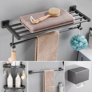 Set di Accessori di Lusso per il Bagno in Alluminio Grigio Canna di Fucile, Organizer da Parete con Portasciugamani a Barra e a Ripiano - Product Image 6