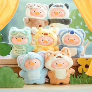 Porte-clés en peluche série Pig LuLu Dreams, 10 cm, avec anneau pour sac et décoration - Product Image 4