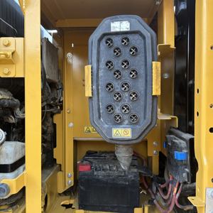 Excavatrice d'occasion CAT 320, bonnes performances, prix raisonnable, faible nombre d'heures, qualité fiable, fonctionnement stable - Product Image 5
