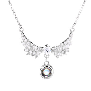Hot 100 lingue <span class=keywords><strong>ti</strong></span> <span class=keywords><strong>amo</strong></span> collana con ciondolo a proiezione coppia personalizzata collana con ali d'<span class=keywords><strong>angelo</strong></span> collana con Designer di gioielli di moda - Product Image 5
