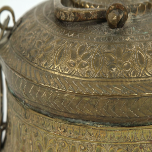 Caja Pandan de tuerca de Betel de latón antiguo asiático con tapa hecha de latón de alta calidad a precio mayorista de India - Product Image 1