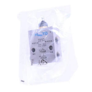 صمام تحكم هوائي جديد طراز V/O-3-1/8 4938 - Product Image 1