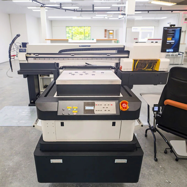 6090 UV Flatbed Printer Windows 7/10 Compatible MainTop PP RIP Software 1850x1650mm Dimension Factory Price