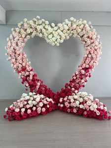 Новый дизайн: Арка из искусственных роз в форме сердца (розовые и белые) для декора свадебного фона и оформления предложения руки и сердца - Product Image 2