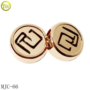Breloques personnalisées rondes gravées pour bijoux, accessoires de bracelet en alliage métallique avec logo doré, pendentifs en gros - Product Image 4