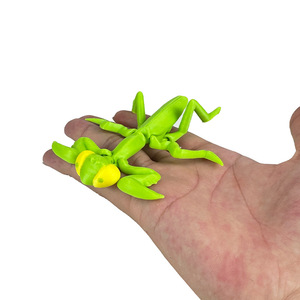 Modello di Mantide Multi-Colore Stampato in 3D con Articolazioni Mobili Ornamento da Scrivania Artigianato Giocattolo per Bambini Regalo di Laurea e Pasqua - Product Image 4