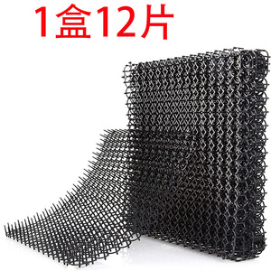 Alfombrilla Repelente de Plástico Negro con Púas Anti-Gatos, Rejilla Hexagonal, para Protección de Camas y Muebles, 12 Unidades por Caja - Product Image 4