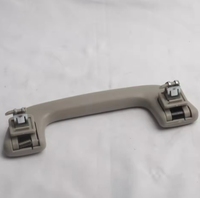 OEM 74610-52020-E0 vente en gros avant arrière de voiture accoudoir de toit intérieur poignée de traction de plafond pour Toyota Corolla 2007-2013 Yaris 08-13 Vios
