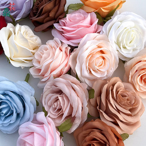 Cabezas de Flores de Seda Rosa, Tamaño Mediano, Flores Artificiales para Decoración de Graduación, Estilo Moderno, Venta al Por Mayor - Product Image 1
