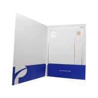 Carpeta de documentos de papel de cartón impresa CMYK personalizada para uso en hospitales y escuelas fiscales con logotipo de dos bolsillos