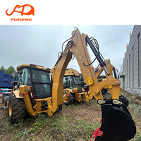 Chargeuse-pelleteuse Caterpillar 420F d'occasion, CAT 420F 4x4, chargeuse-tracteur-excavatrice avec peu d'heures de fonctionnement et en bon état