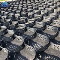 Stabilisation de fondation routière HDPE Geocell Renforcement de la plate-forme Grille Graval Distance de soudage différente Geocells texturés