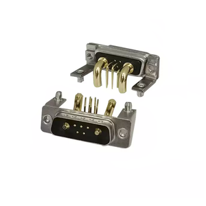 Connecteur D-SUB mâle à angle droit haute puissance 7W2, type DIP, avec courant nominal de 10A pour PCB - Product Image 4