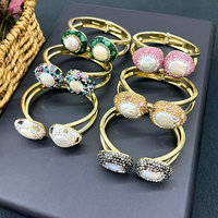 Bracelet tendance CH-LHB1399 avec breloques en pierres naturelles, bracelet pavé en pierres naturelles et cristaux, bracelet de perles à la mode pour femme
