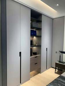 Muebles de dormitorio de diseño moderno Armario de madera portátil y ajustable con puerta de madera maciza para uso doméstico - Product Image 3