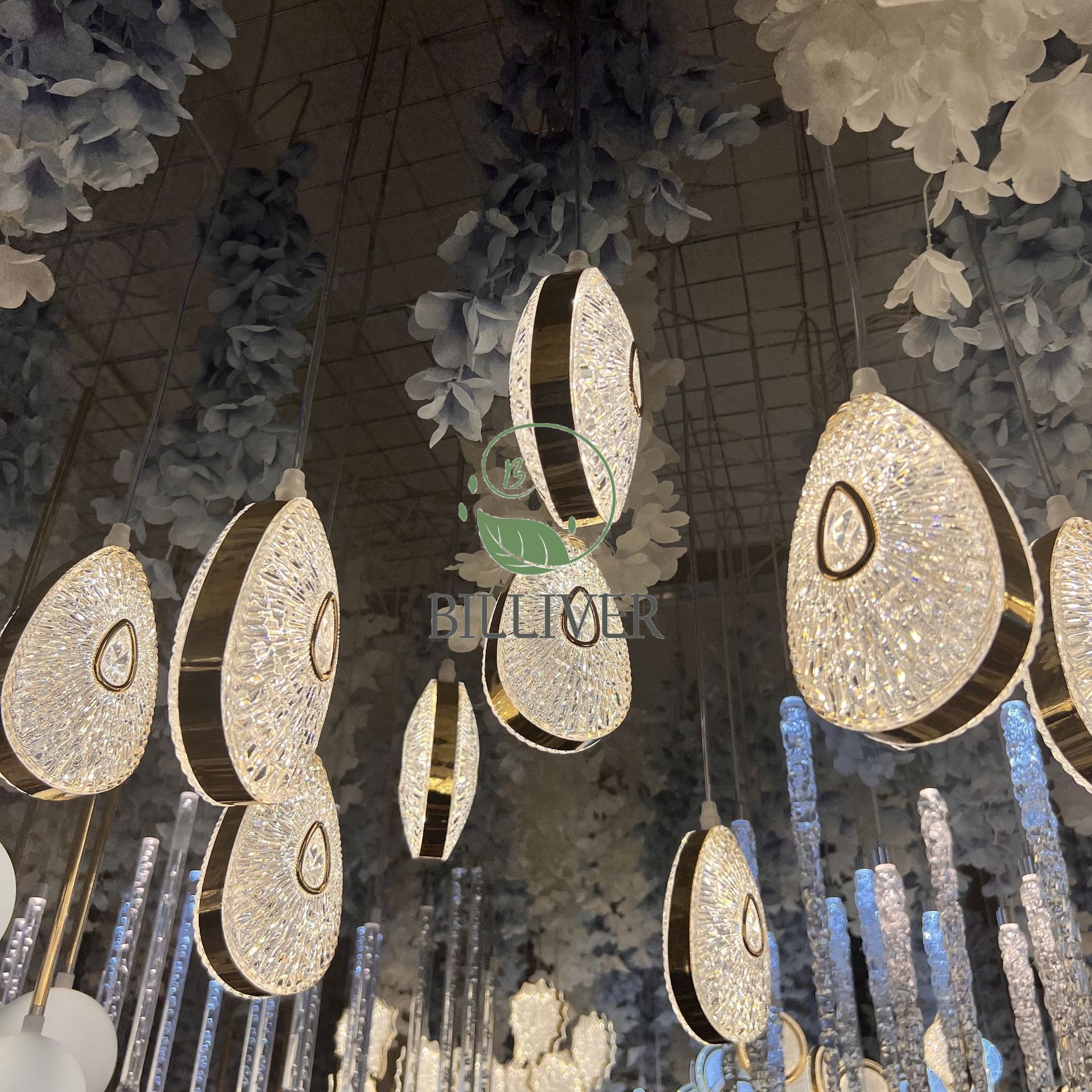 10-tête épaisse pendentif lustre doré lumière chaude