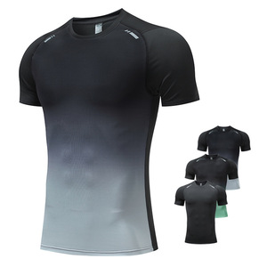 Camisetas deportivas de compresión de color degradado personalizadas para hombre, camiseta de entrenamiento atlético transpirable, camisetas de gimnasio de secado rápido con cuello redondo - Product Image 1