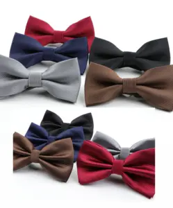 para hombre corbata de novio Suppliers-Pajaritas clásicas de moda Lisa para hombre, Corbata a rayas de colores, lazo de boda de mariposa para boda