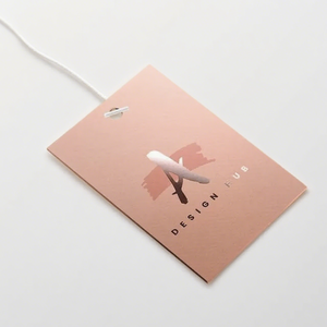 ป้ายแขวนเสื้อผ้ากระดาษสีดำพิมพ์โลโก้ตามสั่ง ดีไซน์ Spot UV ป้ายแขวนกระดาษกำมะหยี่ - Product Image 4