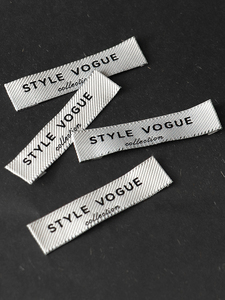 Sang trọng bông/dệt nhãn cho ăn mặc handmade may thẻ logo t Áo sơ mi Boutique may giá rẻ vải satin quần áo nhãn thẻ - Product Image 4