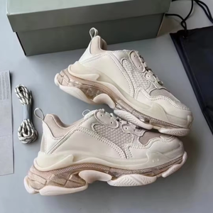 Baskets de luxe style rétro 2026, nouvelles chaussures de luxe pour hommes, marque de mode, baskets épaisses antidérapantes et respirantes, style confortable pour la marche - Product Image 4