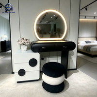 Table de toilette moderne et durable sur mesure pour chambre à coucher avec miroir éclairé, cadre en bois massif et panneau écologique