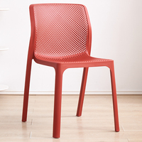 Chaise de salle à manger empilable en plastique personnalisable pour salon, bureau et salle à manger