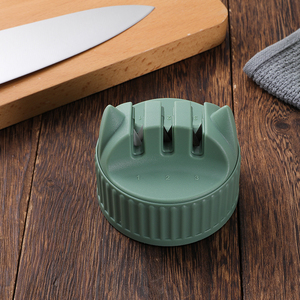 Afilador de cuchillos de bolsillo pequeño <span class=keywords><strong>mini</strong></span> 3 en 1 afilador de cuchillos de cocina afilador de cuchillos y herramientas para exteriores - Product Image 3