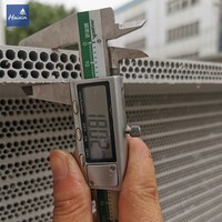Coffrage en panneaux de béton en PVC modulaire assemblé, installation rapide sur chantier
