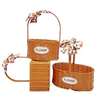 Cesta de Flores de Vime PE Artesanal OEM com Laço e Alça Portátil - Decoração para Casamento, Festa, Casa e Armazenamento de Presentes