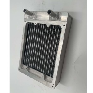 Système de refroidissement par eau pour la fabrication, radiateur CPU en aluminium, bloc de refroidissement par eau en aluminium, refroidisseur d'eau - Product Image 1