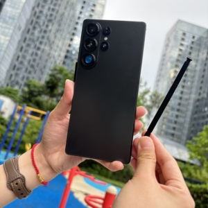 Nuevo S26 Ultra 2026, 16G 1TB, LTE Global, Quad Core Snapdragon Serie 800, Pantalla OLED de 120Hz, Cámara de 108MP, Doble SIM para Juegos - Product Image 1