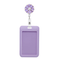 Porte-badge rétractable en émail marguerite et perle, support de carte d'identité souple en silicone pour employés scolaires (vente en gros)