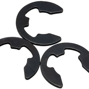 Anillos de retención abiertos Xinyongye GB896 65Mn, anillos de resorte para aplicaciones en ejes - Product Image 1