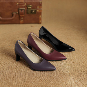 <span class=keywords><strong>Scarpe</strong></span> da donna in vera pelle di alta qualità 2025 Design conciso a molla pump per feste eleganti a punta da 6.5cm <span class=keywords><strong>tacco</strong></span> alto <span class=keywords><strong>viola</strong></span> - Product Image 4