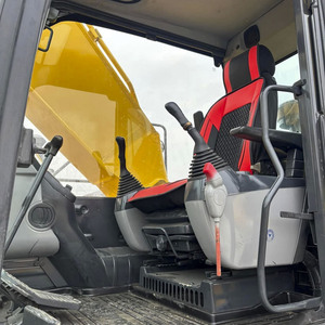 Excavatrice d'occasion PC200-8 de 21 tonnes, engin de construction japonais d'origine, avec moteur et transmission sur chenilles, à vendre - Product Image 3