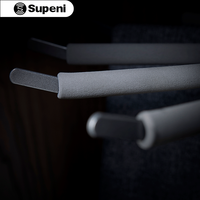 Vente en gros Cintres en aluminium Plateau tournant Support de rangement en aluminium Porte-pantalon