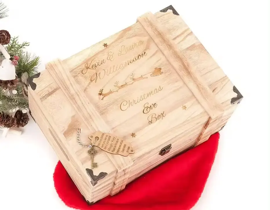 उत्कीर्ण क्रिसमस की पूर्व संध्या उपहार भंडारण आयोजक उपहार के लिए बड़ा प्राचीन लकड़ी का खजाना चेस्ट बॉक्स