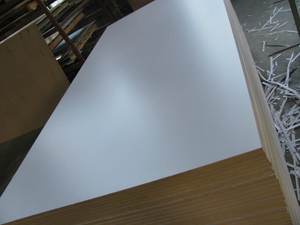 <span class=keywords><strong>Prix</strong></span> du panneau Mdf en mélamine bon marché 2.7mm 3mm 5mm 6mm 9mm 12mm 16mm 18mm - Product Image 3